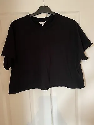£8 • Buy Topshop, Top, T Shirt, Black, Used, Cropped, Size 14, Basic Tee, Black Top