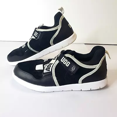 UGG Cloudlet Sneakers Youth 1107979K Hook & Loop Closure Black And White Sz 6 • $10.40