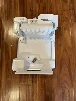 LG/ Kenmore Refrigerator Ice Maker And Auger Motor Assembly EAU60783840 • $44.80