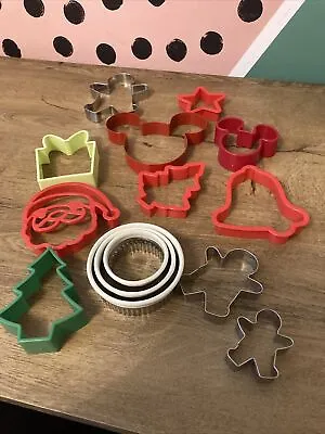 Bundle Of Christmas Cookie Cutters Disney Mickey Mouse Gingerbread Santa Star • £8.99