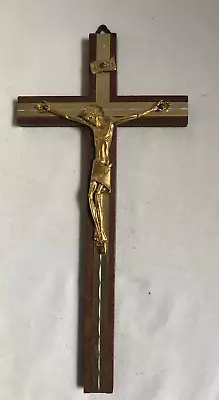 VINTAGE 10in Gold Tone Crucifix Jesus Cross Wall Hanging Plaque • £23.79