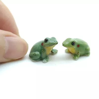 Charming Tiny Pair Of Hand-Painted Green Ceramic Frog Figurines Dollhouse Decor • $6.65