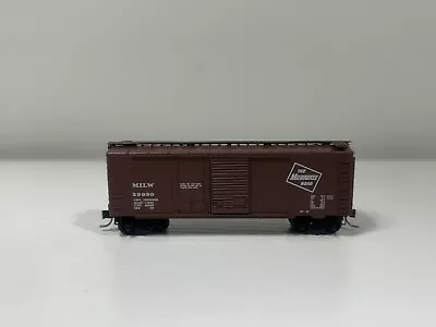 N Scale Kadee Milwaukee Road 40’ Box Car #29950 • $11