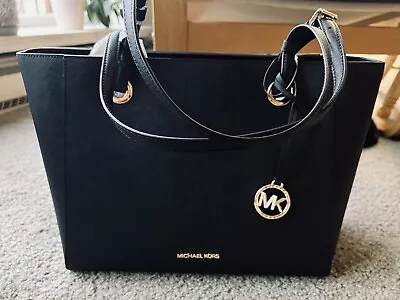 Michael Kors Walsh Medium Carryall Tote Jet Set Saffiano Leather Black Laptop • $89.99