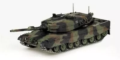 Minichamps 350011001 Kampfpanzer Leopard 2A4 Braunschweig Germany 1986 1:35 • £375