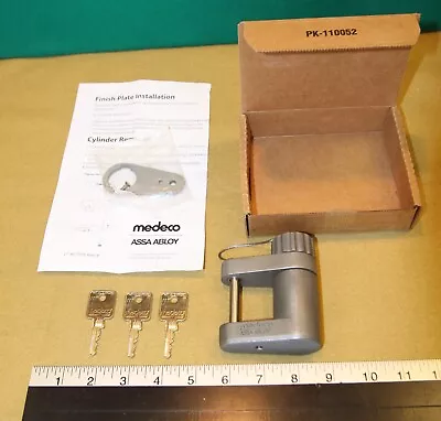 Medeco ASSA G8R All Weatherproof 5/16  Shackle Padlock With 3 Working Keys • $97.50