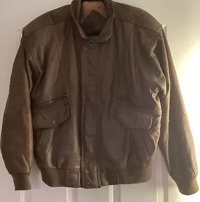 Roundtree And Yorke Mens M Soft Brown Leather Jacket • $35