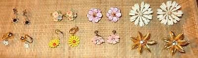 Old Vintage Mixed Lot Of 8 Pairs Of Flower Earrings Clip Screwback Pierced Daisy • $21.95