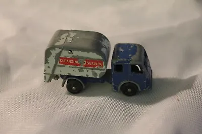 Lesney Matchbox No. 15c Tippax Refuse Collector • $5