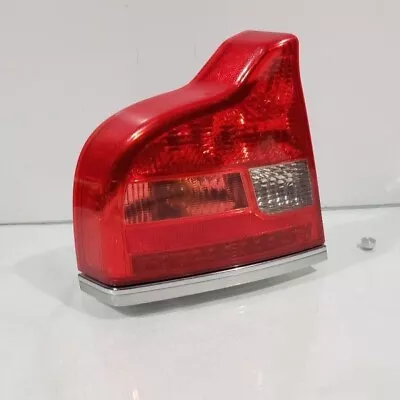 2004 2005 2006 Volvo 80 Series Driver Left Tail Light • $74.99