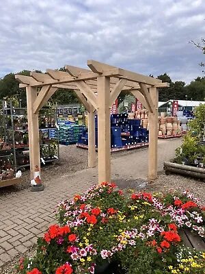 100% GREEN OAK Belvoir GAZEBO / HOT TUB SHELTER.  2m X 2m Handmade￼￼￼ • £2600