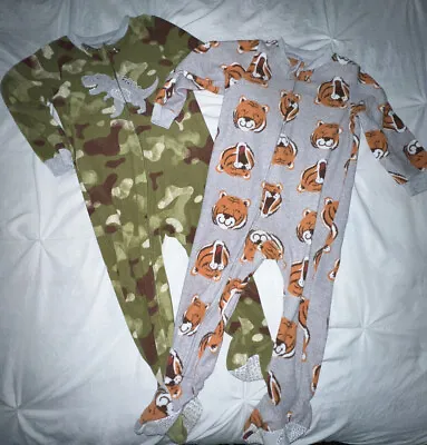LOT OF 2 - Carters Long Sleeve Footed Pajamas Warm Size 2T - LOT OF 2 • $16.88