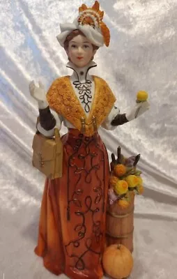 Avon President's Club 1991 Mrs. PFE Albee Award Doll Figurine  Figurine • $5