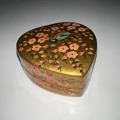Vtg. Papier-mâché Handpainted And Lacquered Box Heart Gold/Pink Valentines 💝 • $12.10