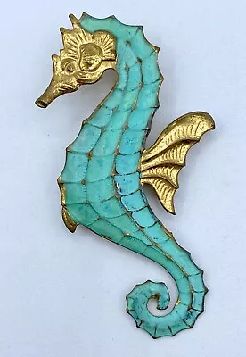 D1-1281 Vintage Brooch Gold Tone Pin 3  Animal Seahorse Fish Enamel • $4.99