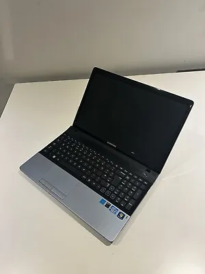 Samsung NP300E5C | 15.6in | I3-3110M 2.40GHz | Win 10 Laptop • £45