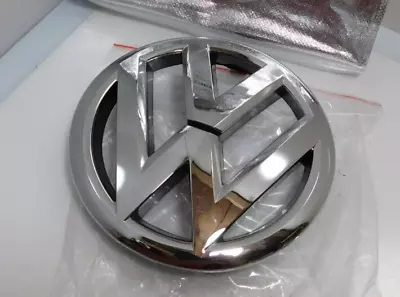 Volkswagen OEM VW Front Grille Emblem Jetta-Sedan Car 2011-2014 MK6 • $21