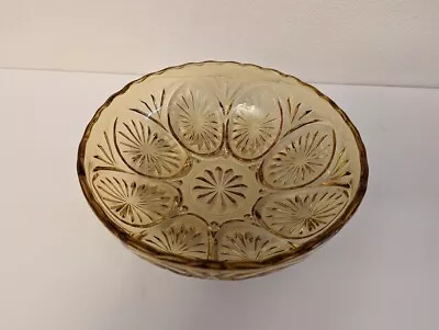 Amber Depression Glass Starburst Scalloped Rim Pasta Salad Fruit Serving Bowl 8  • $16