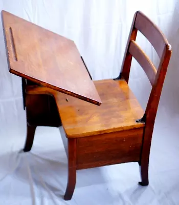 Wood Desk Mid-Century Modern In Walnut By Moulthrop ~ Gorgeous! • $500