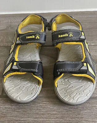 Boys Kamik Flounder Sandals Summer Shoes (Minions Yellow Black) Size 3 • $16.83