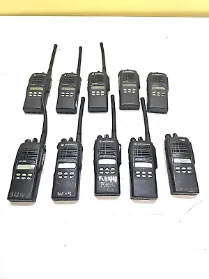 TEN Motorola HT1250 136-174 MHz VHF Two Way Radio AAH25KDF9AA5AN • $499.99