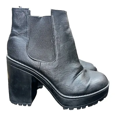 Divided By H&M Womens 7 Chelsea Chunky Black Boots Stretch Ankle Block Heel • $19.99