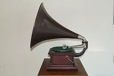 Stunning Original Victor IV Phonograph W Mahogany Spearpoint Horn Works Great! • $3999.99