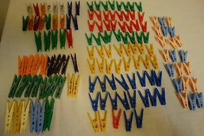 Lot Of 139 Vintage Plastic Multi-Colored Laundry Hanging Clothes Pins Crafts • $32.99