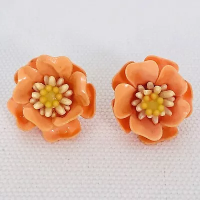 Pretty Vintage Orange Plastic Flower Screw Back Earrings  P179 • $5.99