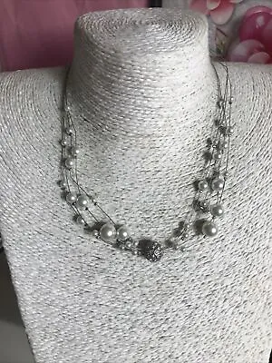 Pretty Pearl  Illusion Collar Necklace  • £2.45