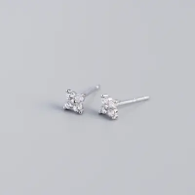 $12.95 • Buy 925 Sterling Silver Tiny Turquoise CZ Clover Stud Earrings 4mm Gift Box PE21