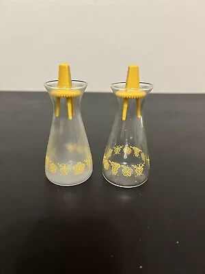 Vintage Pyrex Butterfly Gold Glass Clear Salt & Pepper Shakers Corning Corelle • $25