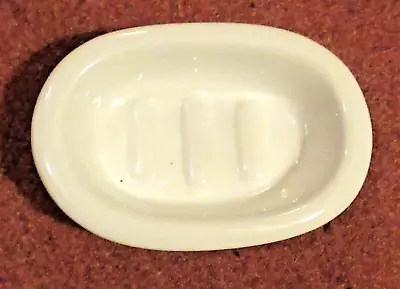 White  Ceramic  SOAP DISH 17cm L X 11cm  W X 4.5 Cm H - New. • £6.99