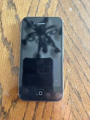IPhone 4s Apple Black Verizon A1387 Cell Phone EX Condition • $19.99