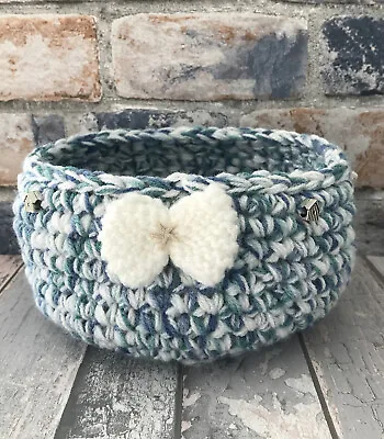 Seashell And Beach Huts Crochet Storage Basket Medium Coastal Seaside • £19.99