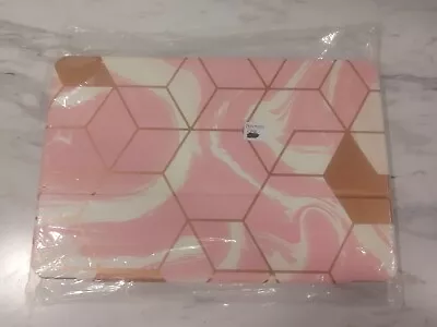 Macbook Pink & White Hexagon Pattern Case NEW • $10