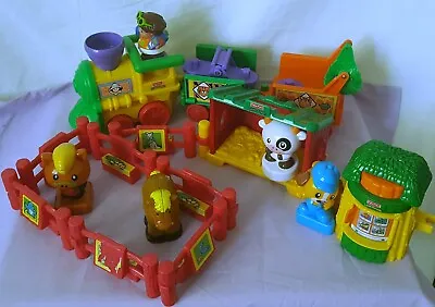 Fisher Price Little People Zoo Train Farm Animals And People 2001. • $12.95