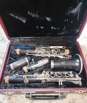 Yamaha Intermediate Clarinet Model 52 With Leather Case • $500