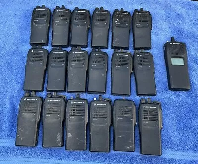 LOT OF 18 MOTOROLA HT750 AAH25KDC9AA3AN TWO WAY RADIO For Parts Or Repair • $399.99