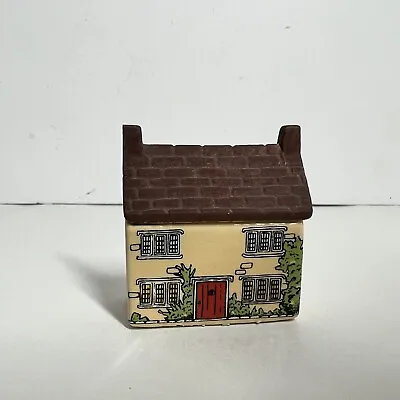 Wade WHIMSEY ON WHY #21 BROOMYSHAW COTTAGE Building / Figurine • $12.74