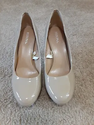 Merona Tan/Beige Shoes Size 6 1/2 Pre-Owned GC  • $15