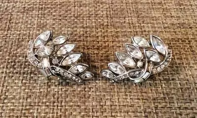 Vintage Signed Crown Trifari Silver Tone Rhinestone Clip On Earrings • $24.95