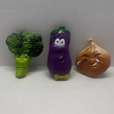 Vtg Anthropomorphic Vegetable Refrigerator Magnet Lot Broccoli Eggplant Onion • £18.80