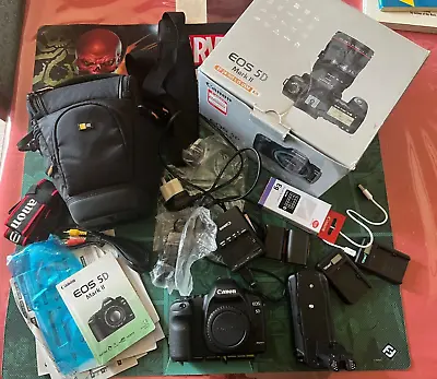 Canon EOS 5D Mark II 21.1MP + Batteries + Original Box | PLS READ DESCRIPTION • $999