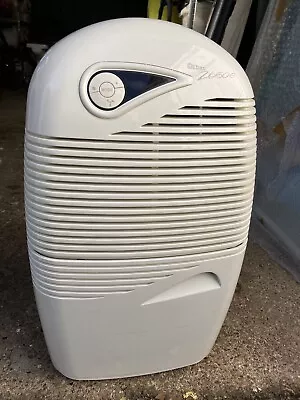 Ebac 2650e 320W Dehumidifier - White • £180