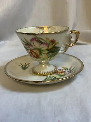 Lustreware Tea Cup Saucer  March Daffodil Iridescent Gold Trim Japan Vintage • $14.95