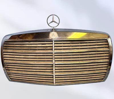 Vintage OEM Mercedes Front Grille Assembly W126 '81-'91 Sedan + Hood Ornament • $135.99