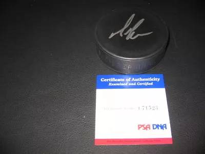 Mario Lemieux Penguins Psa/dna Signed Hockey Puck  • $260