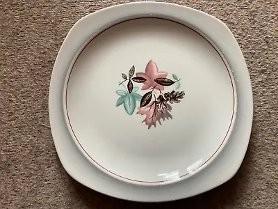 A Lovely Vintage Midwinter Stylecraft Leaf Pattern Plate Serving Dish • £8