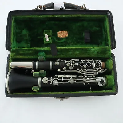 C.G. Conn Eb Albert System Clarinet HISTORIC COLLECTION • $499